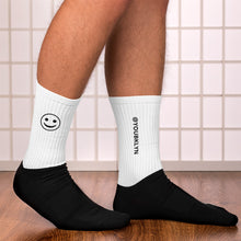 Load image into Gallery viewer, @YOUBKLYN Smiley Socks
